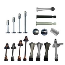 현관문 도어스토퍼 현관 목문 방문 페달형 말발굽 자동 말굽 문닫힘방지 범퍼 쿠션 일자스토퍼, 07.페달식 스프링 스토퍼 블랙130mm