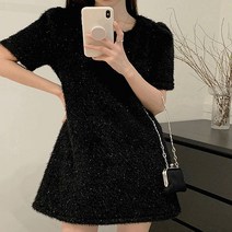어썸클로젯 스노우 펄 퍼프 연말 윈터 미니원피스