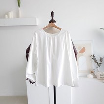 메이룸 3017폭시bl 무지 뒷단추 라운드 흰블라우스