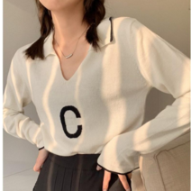 데이홀릭 2371-1 알파벳 C 배색카라 피케 긴팔 니트티