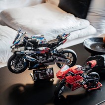 테크닉 오토바이 M1000RR BMW 두카티 레고호환블록 레고42130 레고42107호환 바이크 집콕놀이 인테리어 장식 모형[재고있음/빠른출고]+[풀박스], BMW1920PCS/LED라이트 미포함