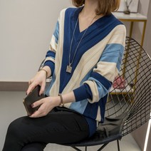 티티웍스 여성 가을 겨울 V넥 스트라이프 배색 이너 니트 스웨터 55-77까지
