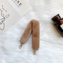 아이수트 밍크 폭스퍼 페이크퍼 핸드폰 스트랩 줄 키링 가죽 고리 길이 32CM 가방 토트백 휴대폰케이스 에어팟 버즈 핸드백 열쇠고리 호환 아이폰13 Z플립3 호환 가능 제품, 1개, 브라운 밍크퍼 스트랩단품