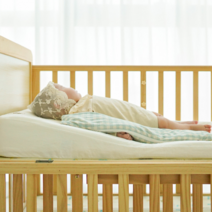 머미쿨쿨베드 메모리폼 역류방지쿠션 아기침대 매트 스트랩 포함 파우치 포함