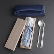 물결거북 칠보 특 은수저 80% 25돈 1벌 수저집 오동나무함 보자기포장 블루 핑크 전통 칠보 부모님 생신 퇴직자 선물 직장 기념품 결혼예물, 홍색수저 블루보자기, 블루주머니, 인쇄있음