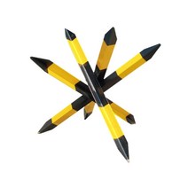 스틸바리케이드 19번 오뚜기 : 550-50-50-4T 스텐바리케이드 삼각볼라드 우레탄 전선보호대 전선보호 과속방지턱 코너보호대 접착식