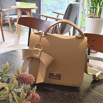 20대여친 생일선물 리본포인트 핸드백 하객룩 오피스룩 소지품 가방 알바 여성 결혼식