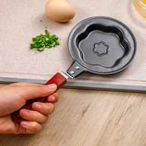 붕어빵기계 미니 귀여운 아침 식사 계란 프라이팬 1 개 비 스틱 팬케이크 메이커 주방 도구 금형 팬 플립 오믈렛, [03] Plum blossom Plum