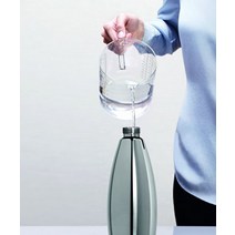 iSi Siphon 탄산수용 버블러 스테인리스 스틸 병이 있는 버블러 물용 이산화탄소 음료 및 칵테일용 소다 메이커 블랙 8.5 x 8.5 x 31.5 cm -22871
