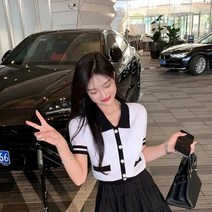 여성스웨터 여름 피터팬 칼라 반팔 니트 스웨터 한국어 꽃 버튼 느슨한 프레피 스타일 풀오버 스웨터 여성 슬림 티셔츠