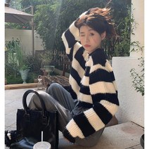 겨울 옷 크롭 퍼 날개사 가디건 볼레로 니트 최서은 김나영 카리나 이선빈 해린 허윤진 백예린 보카시 쿠로미