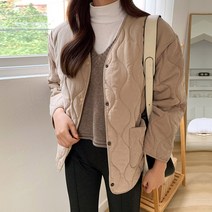 브리스살롱 (bs2240) 여성 겨울 데일리룩 따뜻 암감 기모 물결 누빔자켓