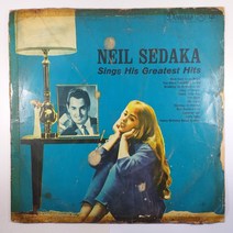 (중고LP) NEIL SEDACA/ SINGS HIS GREATEST HITS/ 도미도레코드/ 자켓 닳음 파손은 수선/ 제작 이물질 있음 틱잡음 있음/ 물세척