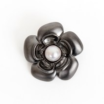 에코엔조이 일본산 아코야 해수진주 브로치 블랙로즈