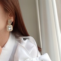 사각 스퀘어 왕 큐빅 화려한 빅사이즈 볼드 드롭 귀걸이 티타늄
