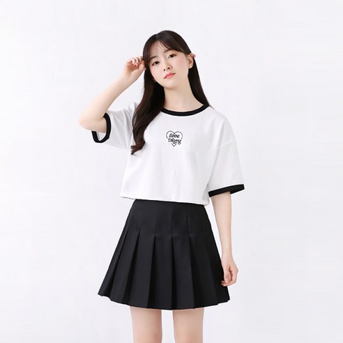 나나주니 라운드넥 러브 크롭 티셔츠 + 하이틴 스커트 세트