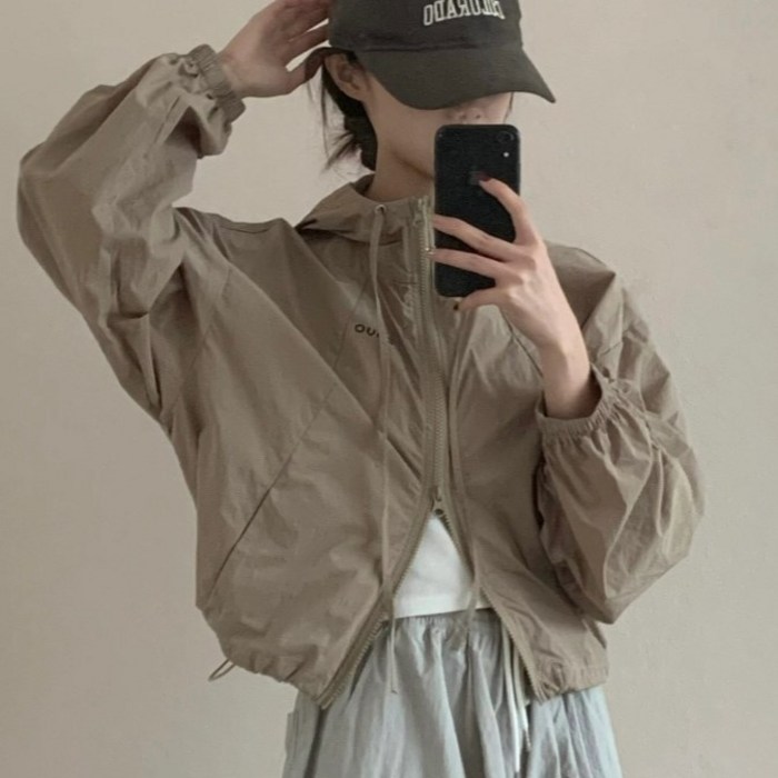 워니 여성 여름 바람막이 초경량 점퍼 자외선 차단 후드 생활 방수 자켓