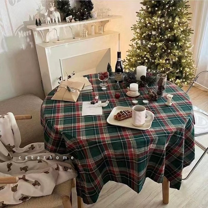 퓨어몰링 크리스마스 감성 체크 식탁보 캠핑 홈파티 테이블보 3size 2colors