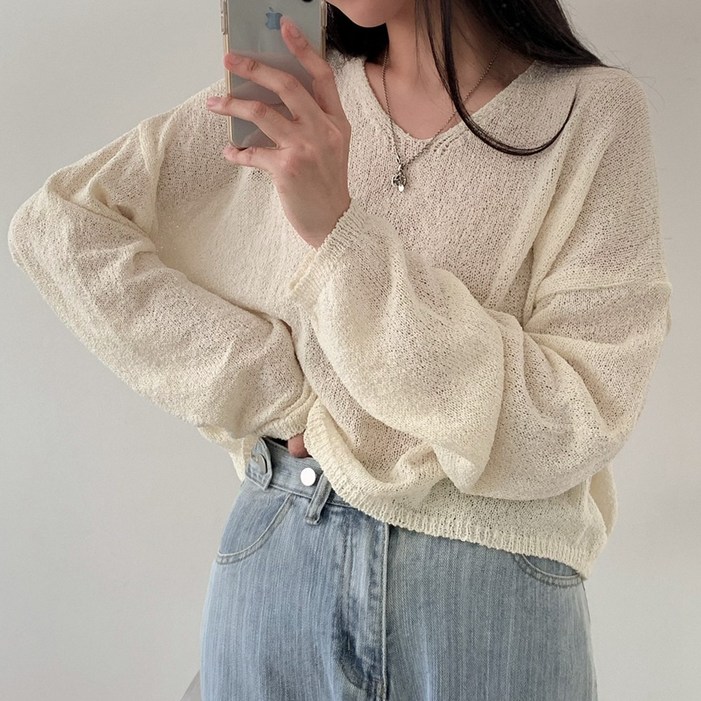 발리걸 데일리 루즈핏 브이넥 긴팔 부클 니트