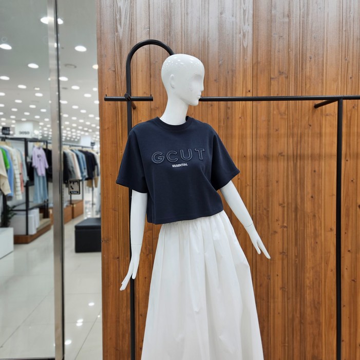 지컷 지컷 로고 패치 크롭트 티셔츠 7225240604_DJ