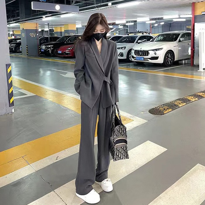 웨일쓰 여성 오버핏 정장 자켓 와이드팬츠 투피스 세트 루즈핏 벨트 하객룩투피스 출근룩 면접 캐주얼 트렌치 셋업 수트 투피스 웨일쓰 여성 오버핏 정장 자켓 와이드팬츠 투피스 세트 루즈핏 벨트 하객룩투피스 출근룩 면접 캐주얼 트렌치 셋업 수트 투피스