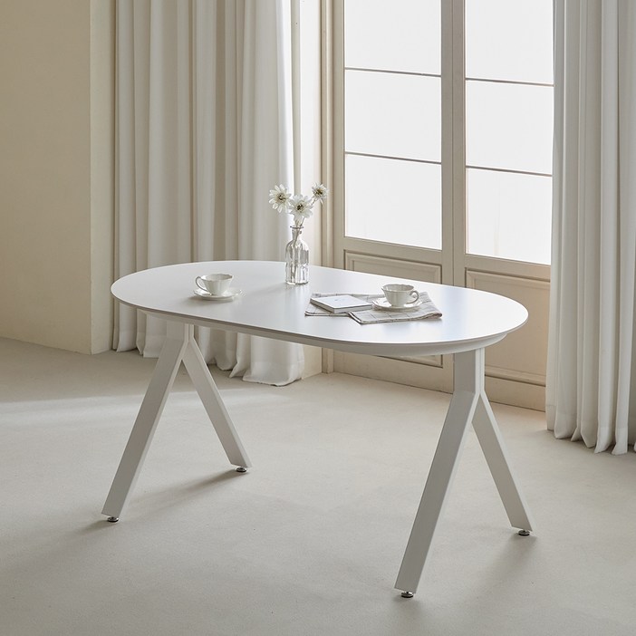 퍼니코 플랫 포세린 세라믹 다이닝 테이블 1400 방문설치