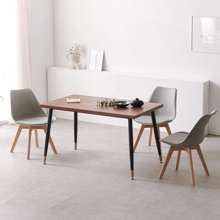 프리메이드 플레인 식탁 테이블