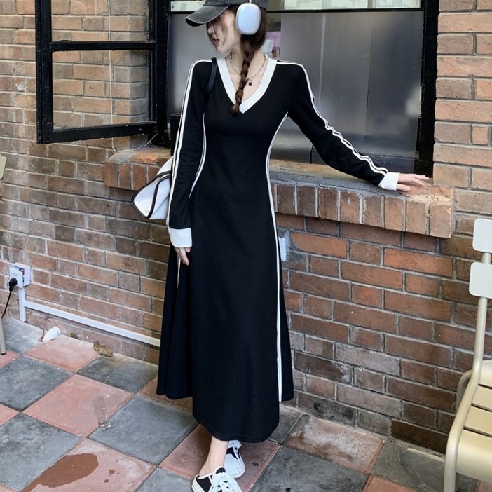 에쉬울프 슬림핏 라인 브이넥 긴팔 롱 원피스