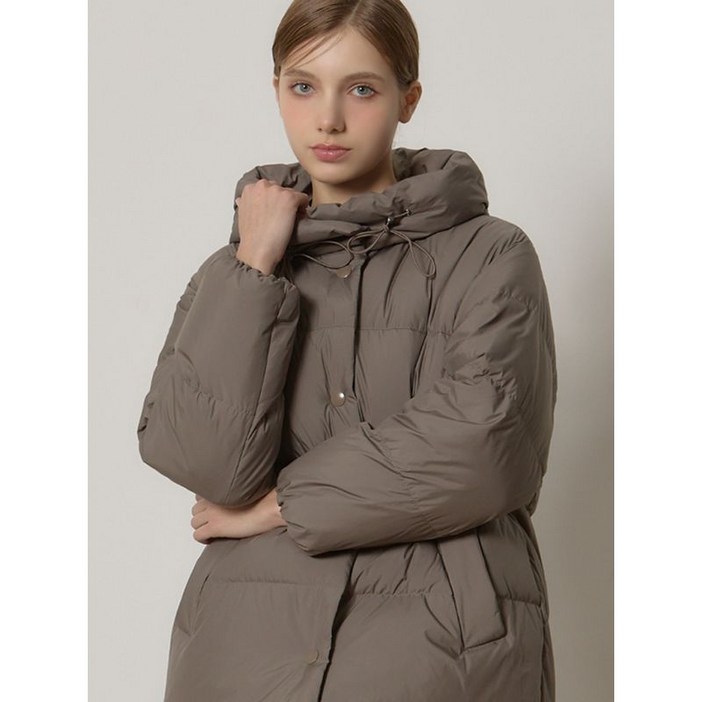 리스트 윌리 오버핏 후드 숏 덕다운 점퍼 택가격 428000원