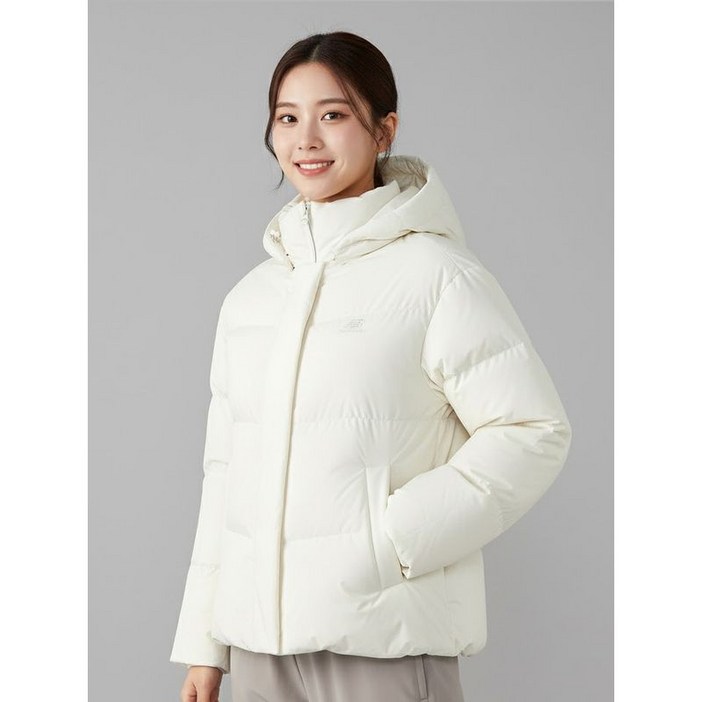 뉴발란스 W 시그니처 플라워 숏다운 아이보리 NBNPD4W10239