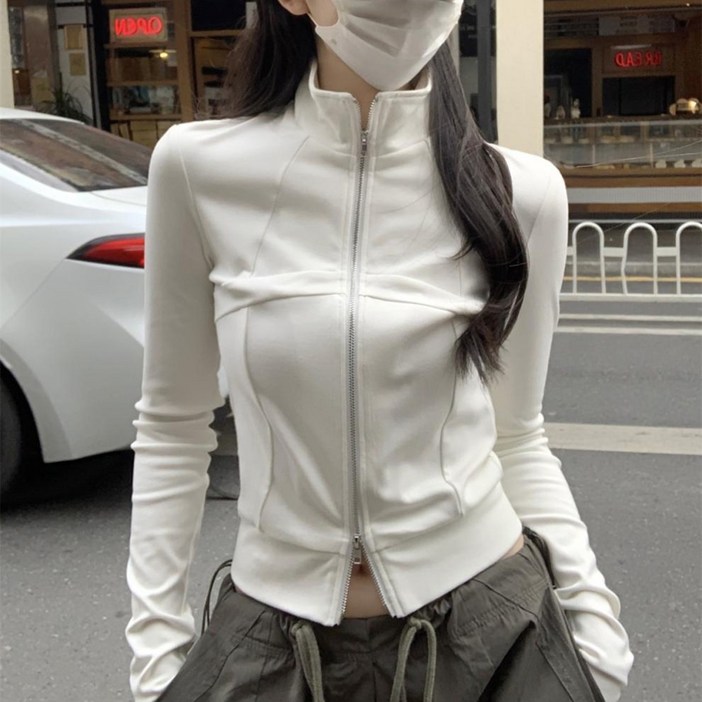 cammello  쫀쫀 하이넥 투웨이 집업 크롭티 여성 긴팔 티셔츠 크롭 긴팔티