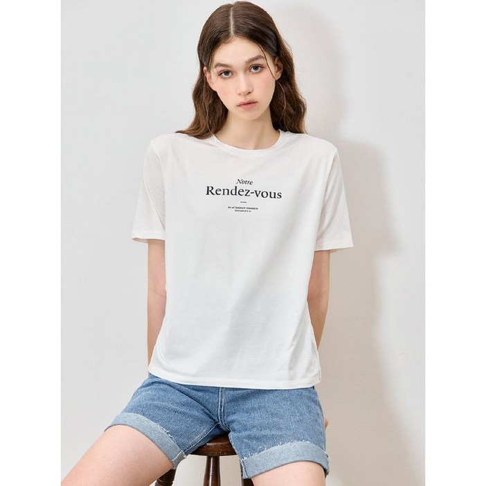 리스트 부드러운소재 미니멀 레터링 반팔 티셔츠  택가격  78000원