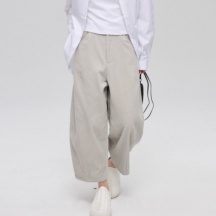 퀸앤조이 여성 루즈핏 코듀로이 팬츠 배기 9부 뒷밴딩 코듀로이 바지 아방가르드 핏감 예술 골덴바지 아모르