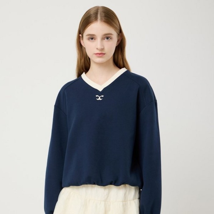 백화점 정품 CC콜렉트 맨투맨 리본 브로치 스웻셔츠C251PSM024s