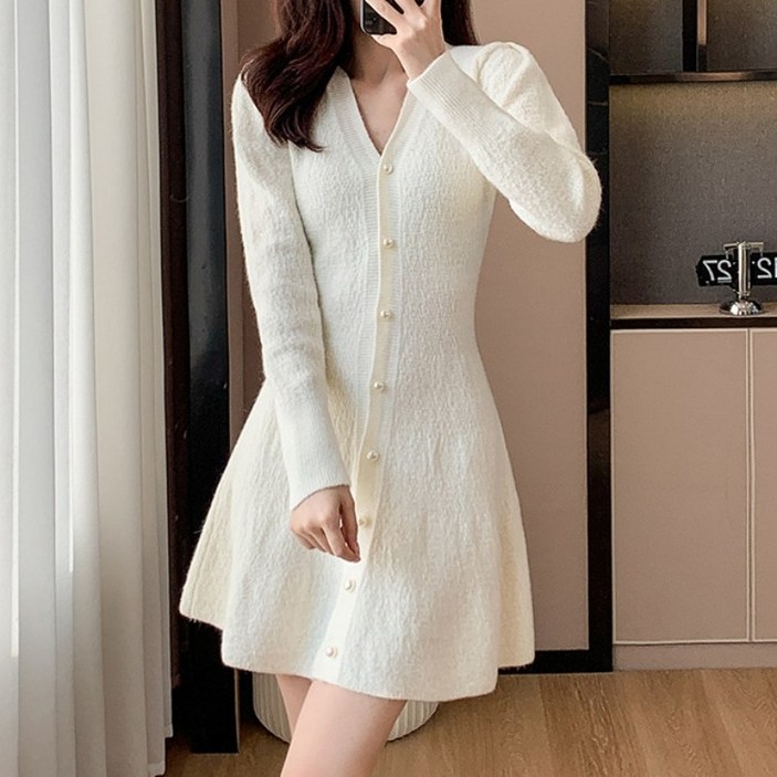 아이엠몽 여성 브이넥 플레어 미니 원피스