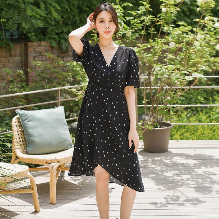 헤링본 여름 비치원피스 반팔 브이넥 블랙 도트 프릴 데일리 휴양지 바캉스룩 비치웨어 HD013