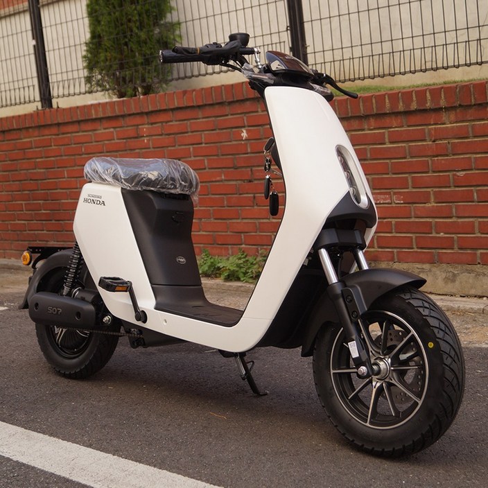 혼다 최신형 전기스쿠터 S07 보쉬모터 무보험 무등록 SUNDIRO HONDA