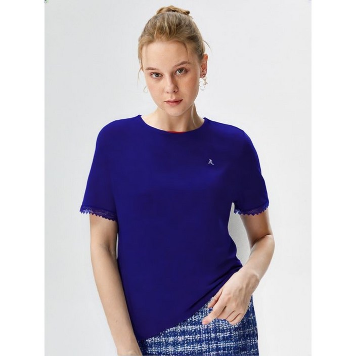 크로커다일레이디 블루 소매 레이스 포인트 단색 티셔츠 CLCMTS202