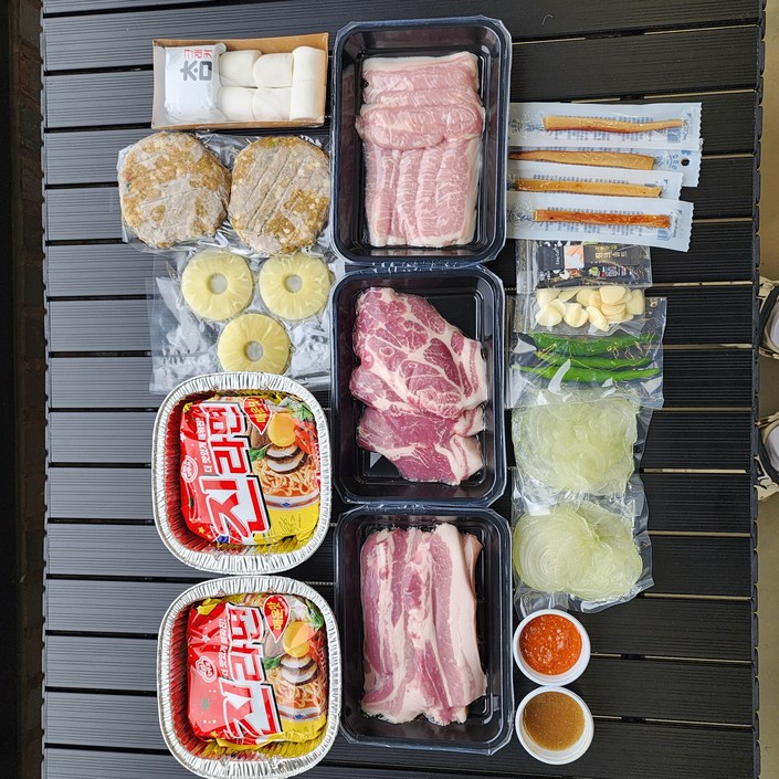 바베큐 세트 1등급 한돈 삼겹살목살 캠핑세트 16종 캠핑밀키트 삼겹살풀세트 삼겹살목살, 1kg, 1세트