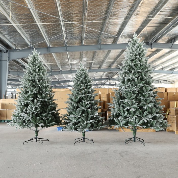 크리스마스트리 벽장식 고밀도 크리스마스트리장식 성탄절 투명 홈파티용품 크리스마스트리240 사용이편리한 세트 화이트트리 대형트리 장식세트 나무 트리적합 트리꼭대기별 가게 2024년