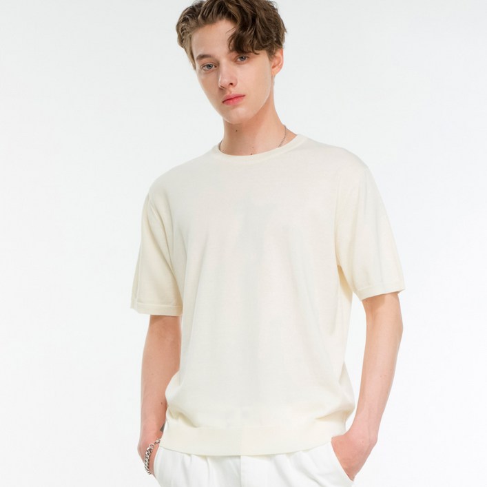 리퀄 하프 슬리브 크루넥 니트 RQM21BPO01