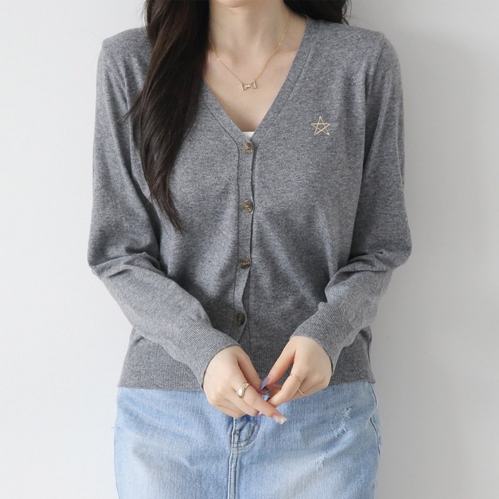 제니트 여성용 루즈핏 브이넥 니트 가디건 오투스타 CD