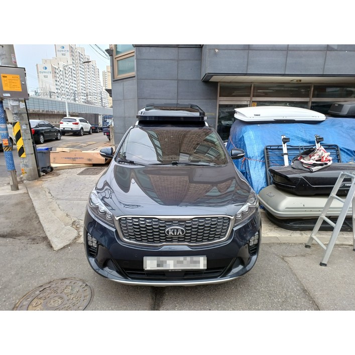 코토대리점 올뉴쏘렌토 600L 코토 일체형루프박스 시즌2 블랙 화이트 장착