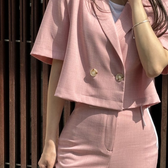 떳다그녀 플로니 린넨 부츠컷 슬랙스 + 크롭 자켓