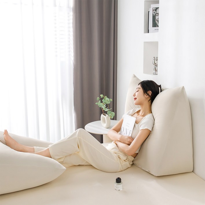 소하임 냉감 자이언트 삼각 등받이 쿠션, 샌드베이지 소하임 냉감 자이언트 삼각 등받이 쿠션, 샌드베이지