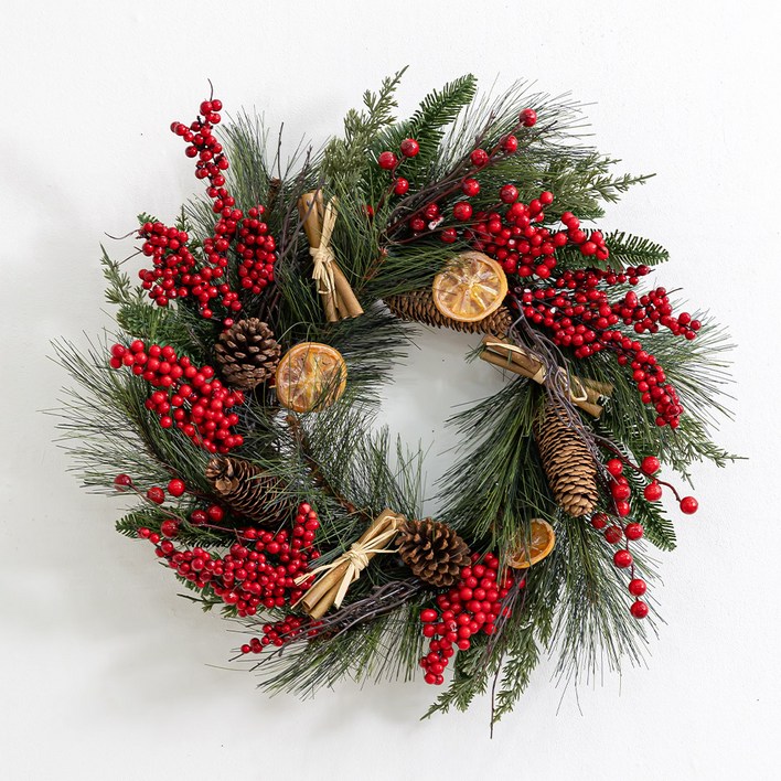 플라워트리 인테리어 벽장식 시나몬베리 솔방울 리스 45cm, 시나몬베리