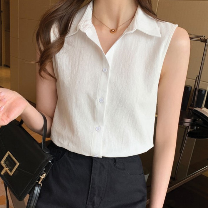 어썸풀 엘라 카라 나시 블라우스 어썸풀 엘라 카라 나시 블라우스