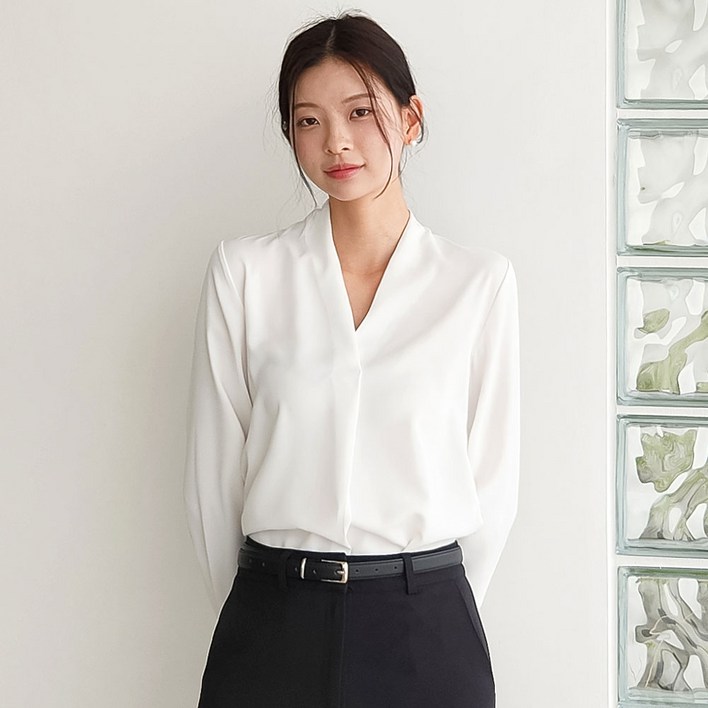 비침없는 V넥 루즈핏 긴팔 블라우스 여리여리 하객 면접 정장 셀디