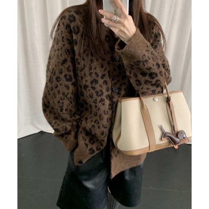 원라벨블레트 호피무늬 오버핏 레오파드 가디건