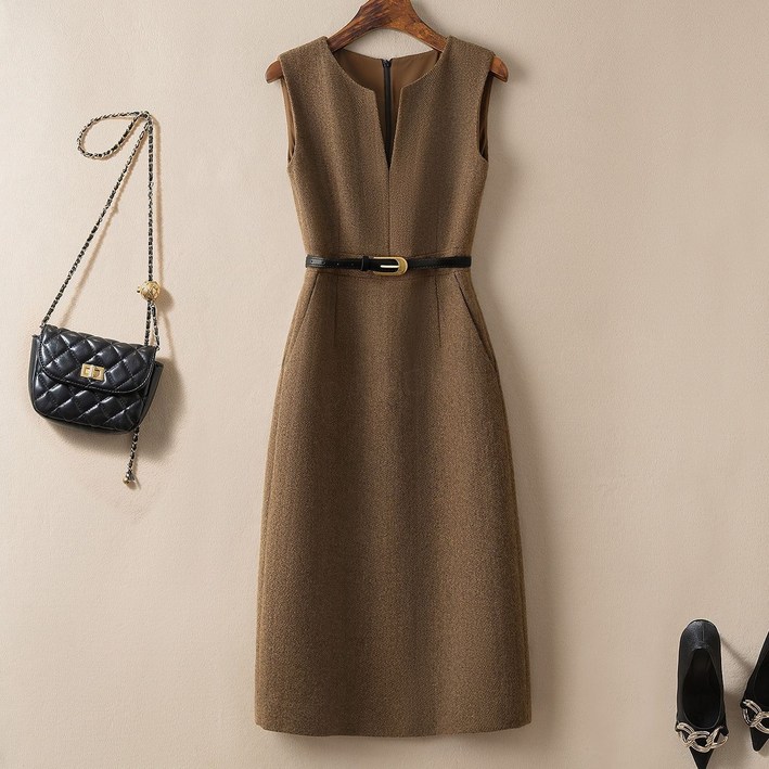 AOKADA 여성 가을 겨울 슬림핏 브이넥 민소매 모직 오피스룩 하객룩 정장 원피스